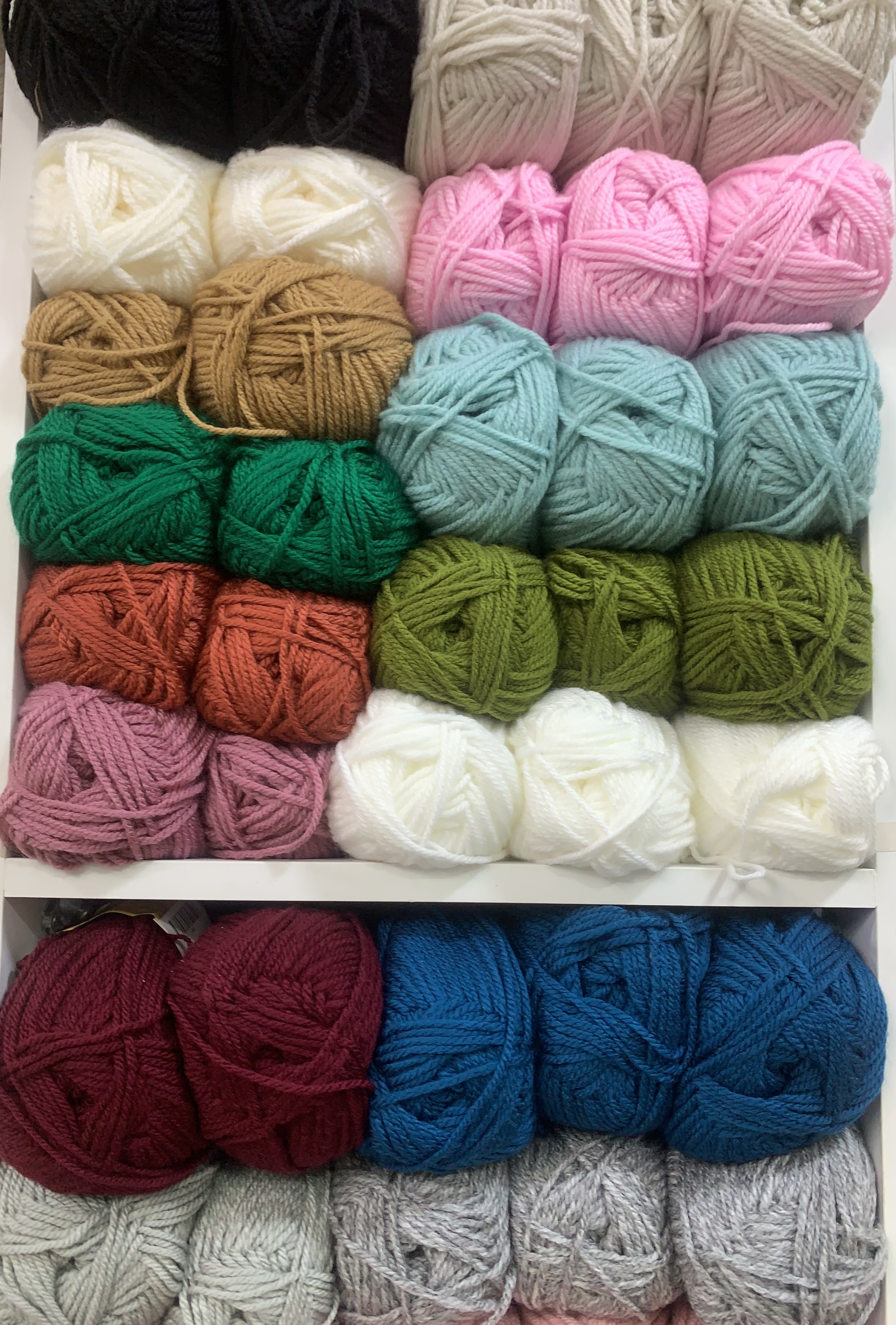 خيط كارما مودرن 